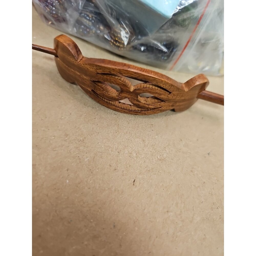 Hair goods Wood Stick Barrett